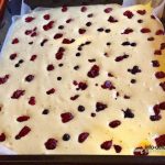 Tarta cu fructe de padure si blat cu lamaie