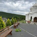 Mănăstirea Nașterea Maicii Domnului și Sf. Cuv. Parascheva din Visterna
